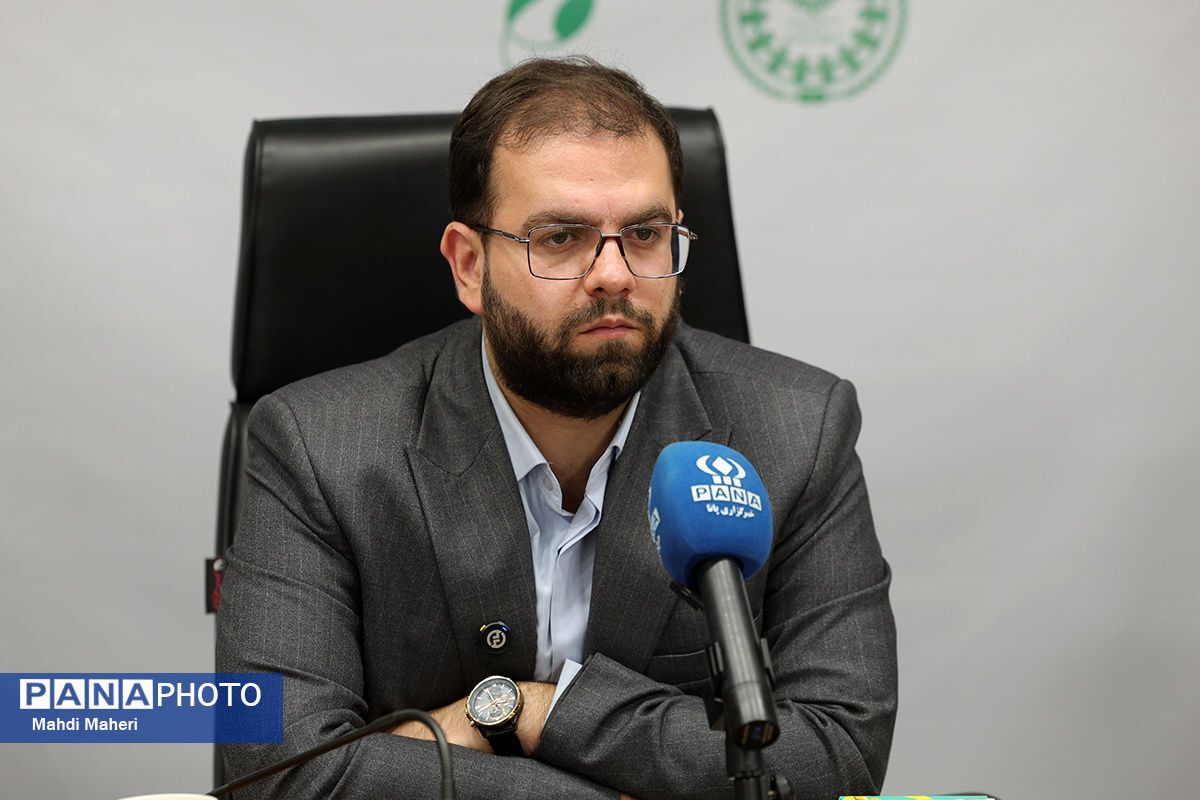 بازنگری در شیوه‌ انتقال ارزش‌ها به نسل جدید، امری ضروری است