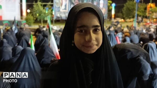 دهه نودی های پای انقلاب