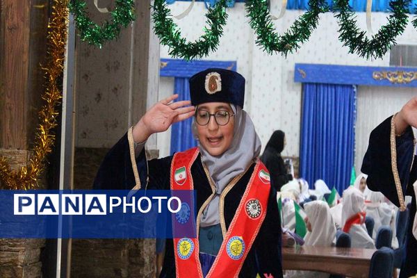 حضور رئیس سازمان دانش آموزی کشور در جشن تکلیف دختران مدرسه هوانیروز