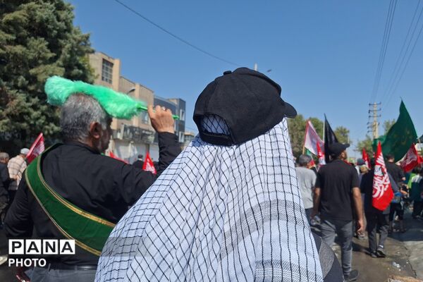 راهپیمایی جاماندگان اربعین در شهریار