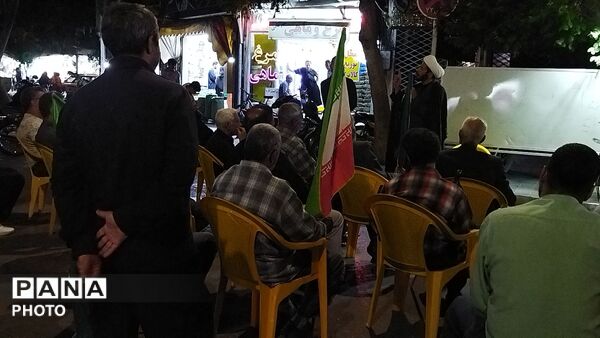 کافه گفتگوی حسینیه امام خمینی در صد و بیست و هشتمین شب 