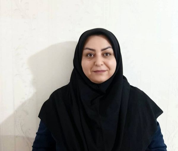 پرستاری را از روی علاقه‌ای دیرینه انتخاب کردم