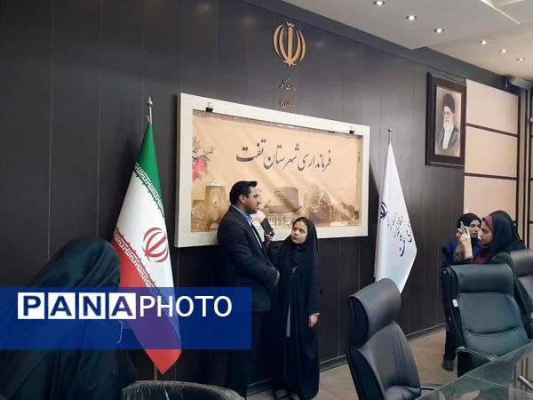 هم‌اندیشی فرماندار تفت با دانش‌آموزان 