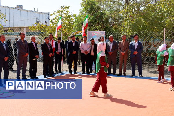 افتتاح زمین والیبال در بافت
