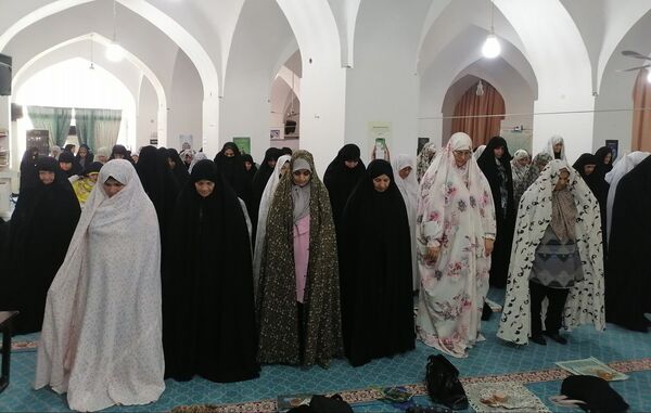 نماز جمعه در مسجد جامع شهرستان خلیل‌آباد