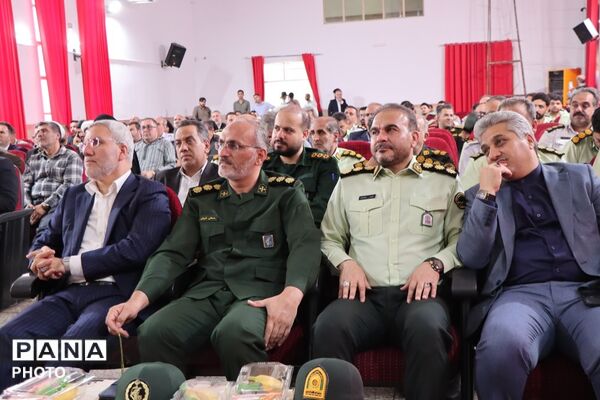 تکریم و معارفه در فرماندهی انتظامی شهرستان بهارستان