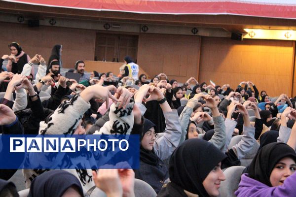 جشن باشکوه هه فجر در سالن نژاد فلاح کرج