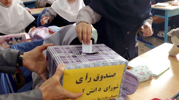 بیست‌وهشتمین دوره انتخابات شورای دانش‌آموزی در دبستان ساره