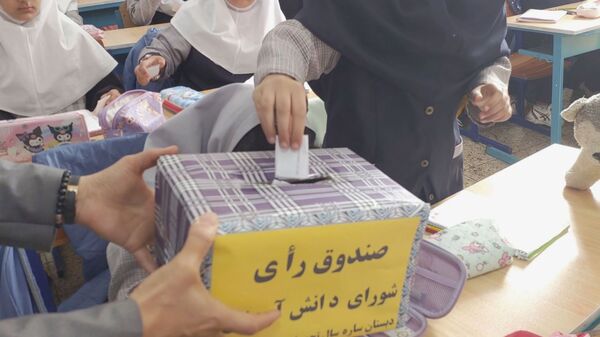 بیست‌وهشتمین دوره انتخابات شورای دانش‌آموزی در دبستان ساره