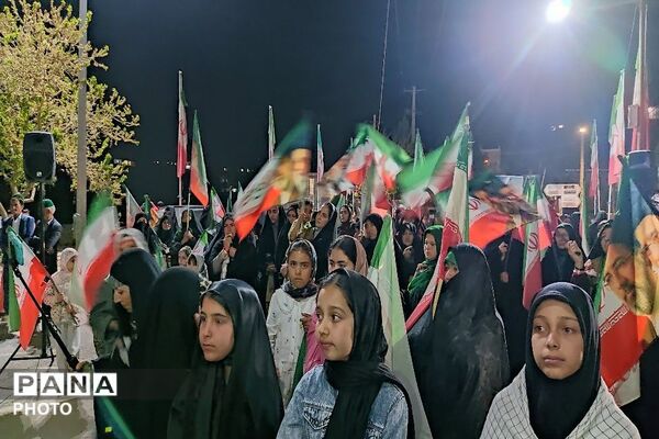 از انتقام خون شهدا صرف نظر نخواهیم کرد