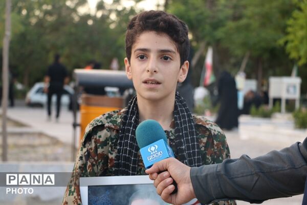 اولین سالگرد شهید کاظمی در بهشت رضا مشهد با حضور وزیر آموزش و پرورش