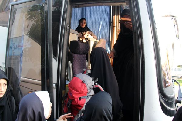 اعزام دانش‌آموزان استان آذربایجان شرقی به راهیان نور جنوب 