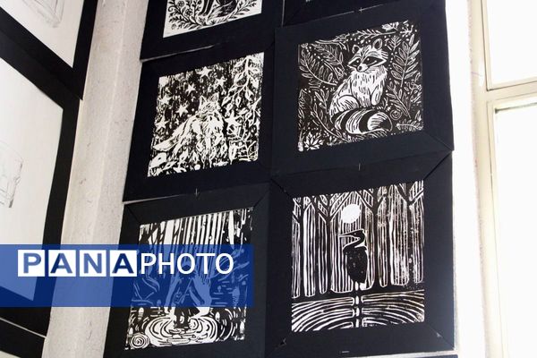 نمایشگاه آثار هنرجویان هنرستان فنی‌وحرفه‌ای دخترانه آفرینش پردیس