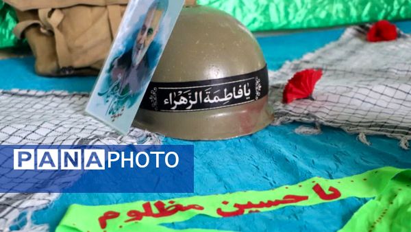 برپایی نمایشگاه دفاع مقدس در مسجد جامع قروه 