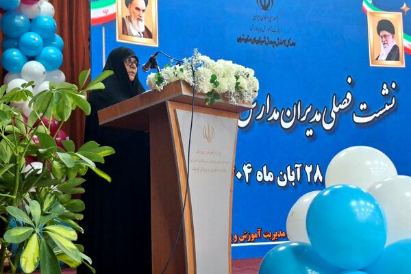 نشست فصلی مدیران شهرستان قرچک