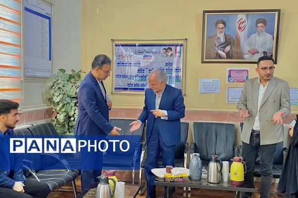 تمرکز بر ارتقای مهارت‌های مدیریتی و آموزشی در کارگاه‌های توانمندسازی ورامین