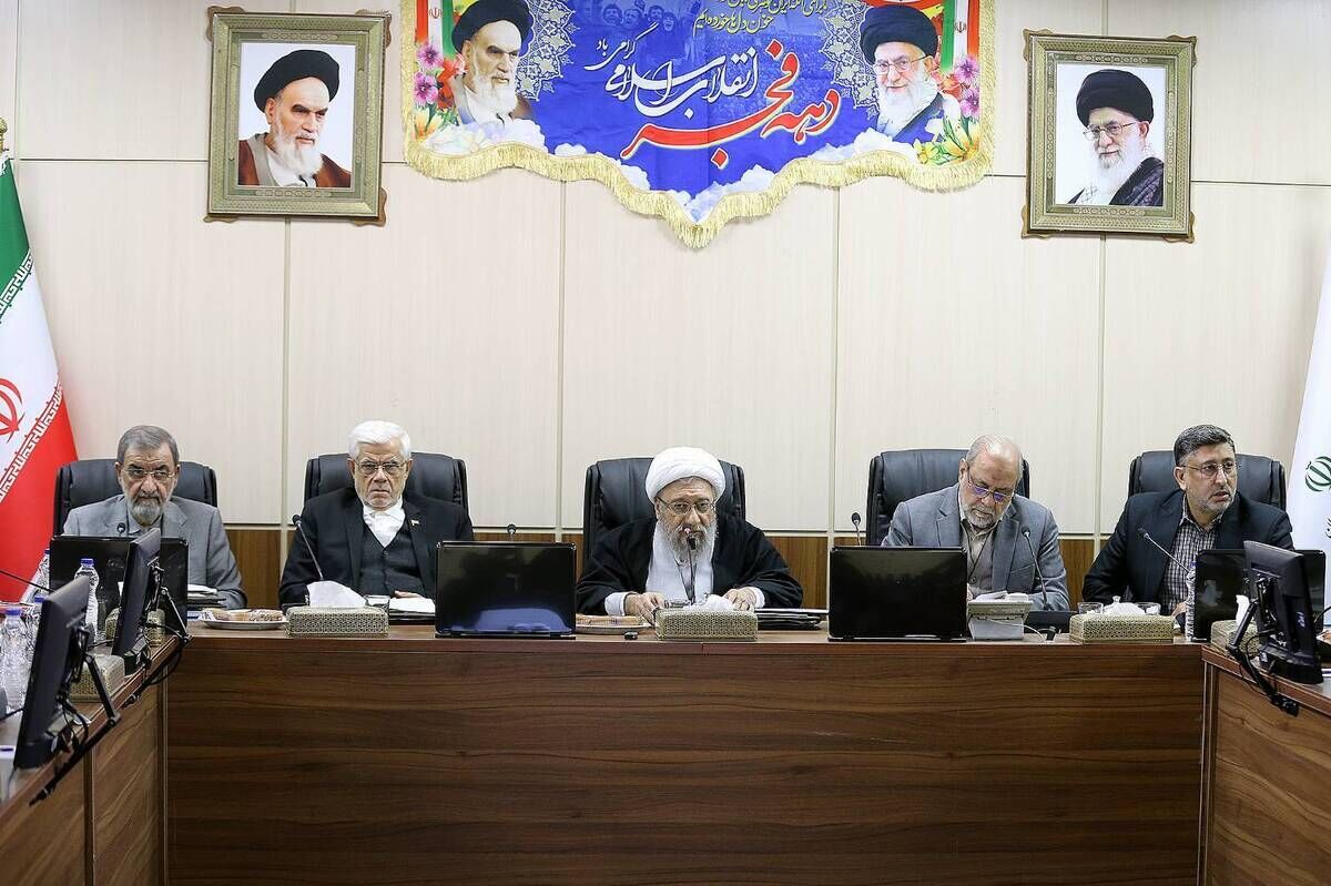تاکید رئیس مجمع تشخیص مصلحت نظام بر اهتمام دولت در تامین اقلام معیشتی و مایحتاج مردم