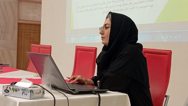 دوره توانمندسازی زیست‌محیطی برای مراقبان سلامت مدارس ابتدایی در چهارمحال و بختیاری