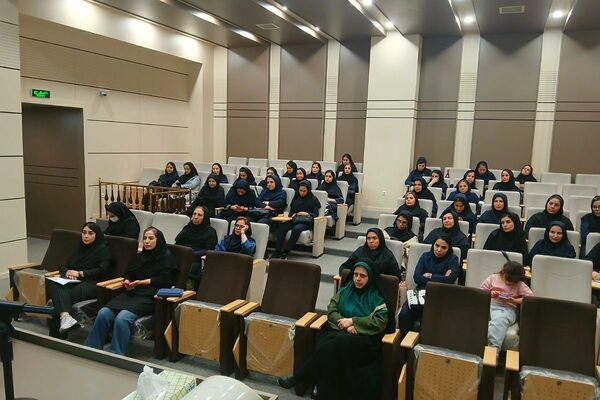 برگزاری کارگاه آموزشی پیشگیری از سرطان‌های شایع بانوان به‌مناسبت هفته فرهنگی در شهرستان ملارد 