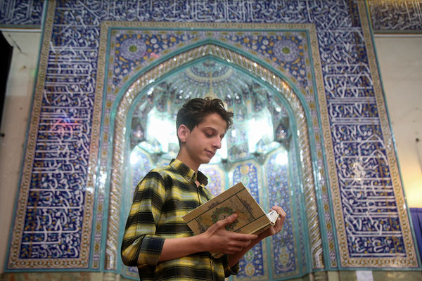 اعتکاف خادمان نوجوان حرم حضرت معصومه(س)