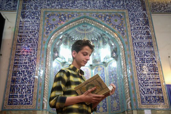 اعتکاف خادمان نوجوان حرم حضرت معصومه(س)