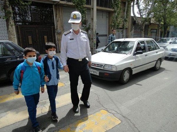 طرح پلیس مهر، آرامش را به مدارس بازمی‌گرداند