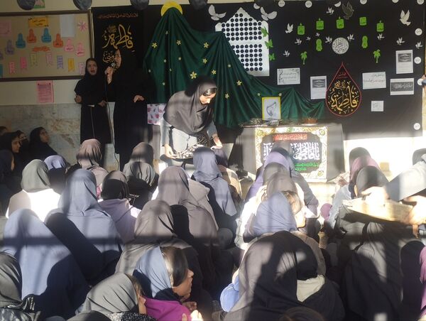 مراسم شهادت حضرت زهرا (س) در دبیرستان رفعت