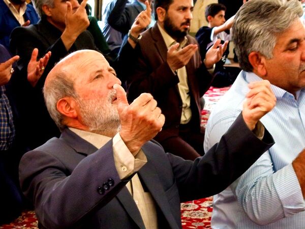 یک سال از نبود شهید جمهور میگذرد