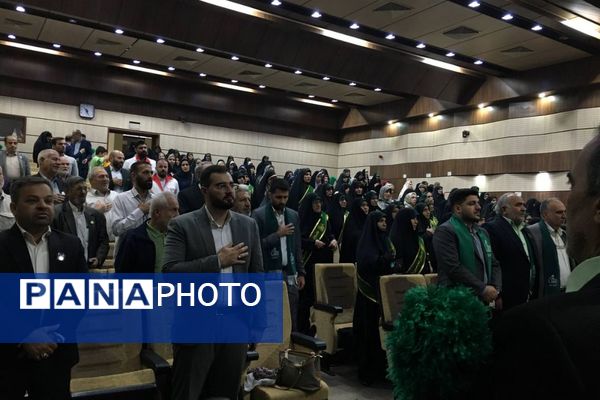 تقدیر از خادمیاران، خیرین، پرستاران، خانواده شهدا و فعالین حوزه رسانه ستاد بازسازی عتبات عالیات شهرستان قدس 