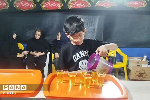 سوگ شب هشتم محرم در جوار مزار شهید گمنام آموزش و پرورش فارس