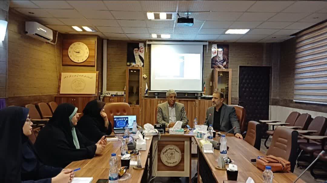 تجلیل از برگزیدگان مسابقات فرهنگی و هنری و پرسش مهر ریاست جمهوری منطقه ۱۶ شهر تهران