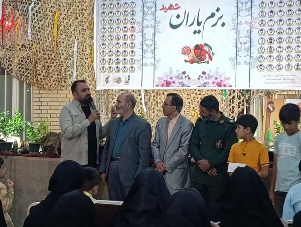  یادبود یکصد شهید پایگاه خیابان آیت‌الله یثربی(ره) کاشان