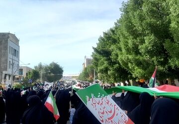 حماسه حضور مردم جیرفت در راهپیمایی ۲۲ بهمن؛ نمایشی از اتحاد ، ایمان و انقلاب