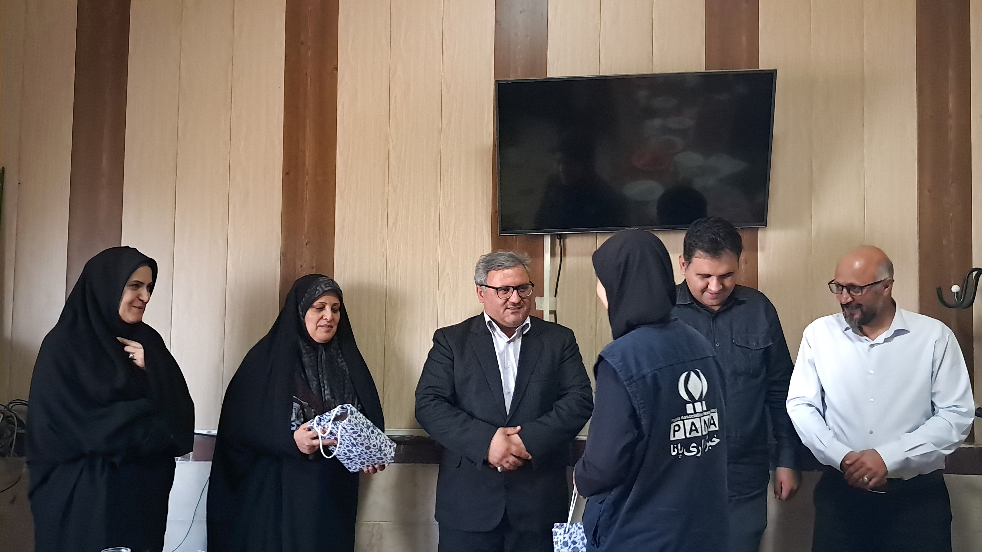 تقدیر از دانش‌آموزان خبرنگار‌ فعال خبرگزاری پانا زنجان