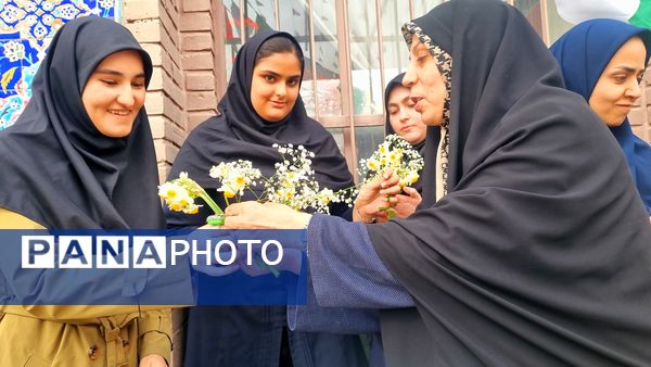 عطر نرگس در دبیرستان طلیعه شاهد پیچید