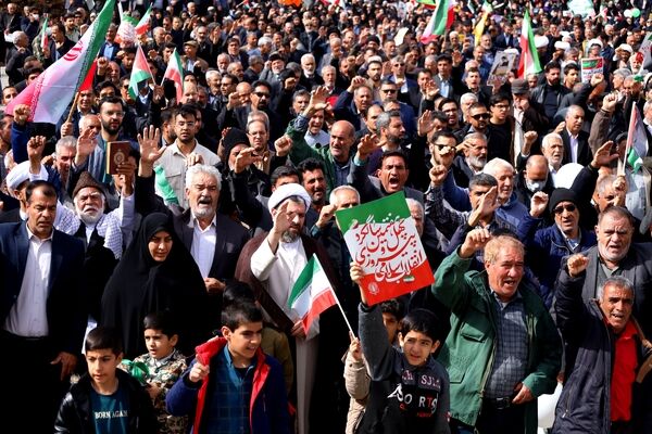 موج وحدت در خیابان‌های بافت جاری شد