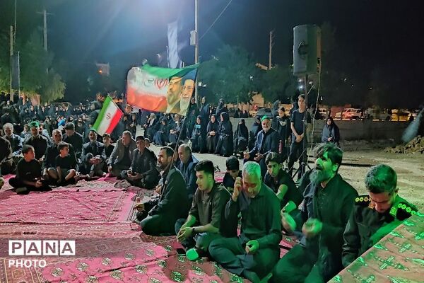 هیئت عزاداری آقا ابا عبدالحسین در  شب عاشورا حسینی در شهر بار نیشابور 