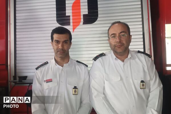 بیعت با رهبر تا پای جان