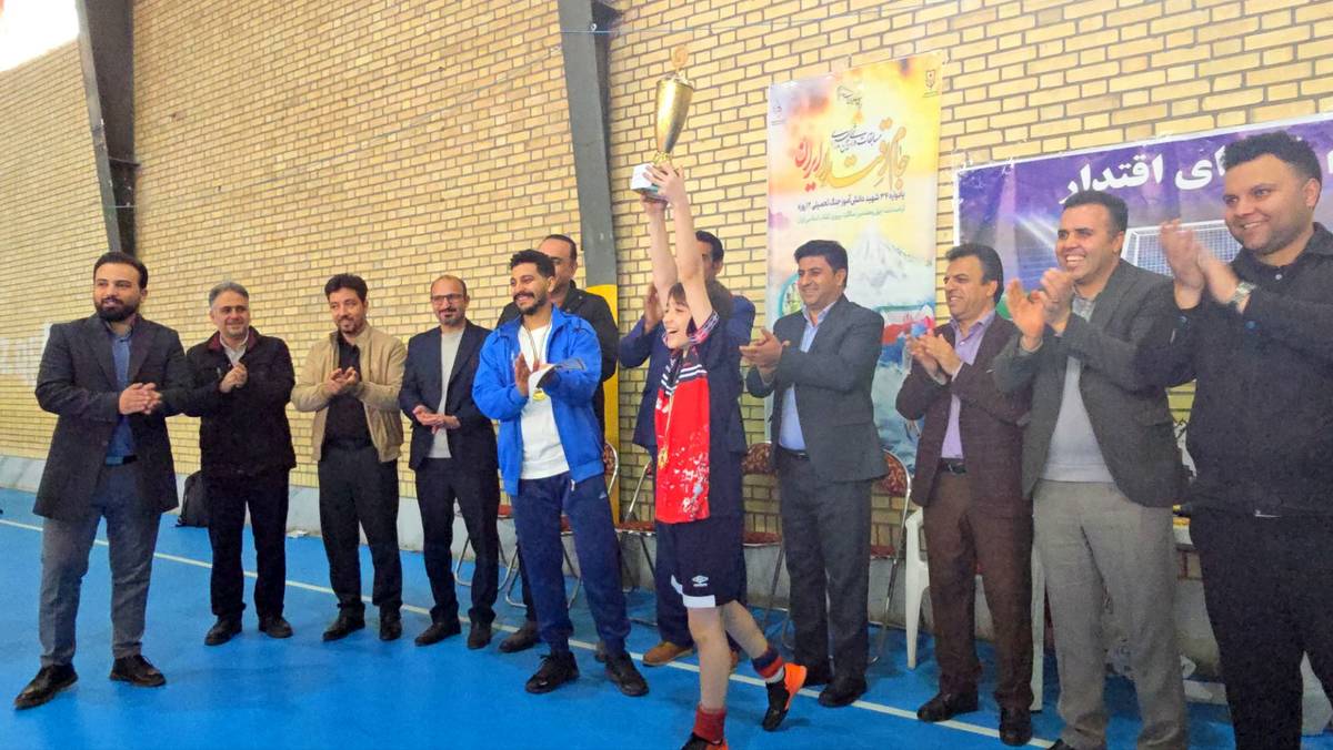 اختتامیه رقابت پرهیجان «جام اقتدار» در مدارس نظرآباد