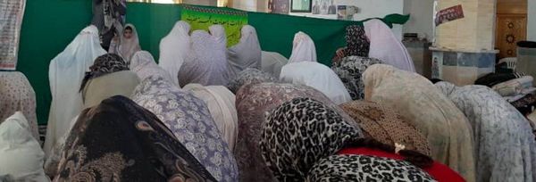 شور و حضور بانوان در مراسم معنوی اعتکاف در شوراب صغیر 