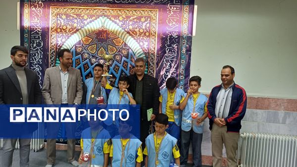 برگزاری مراسم نمادین سفیران سلامت در کمیجان