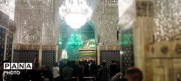 آماده سازی حرم مطهر امام رضا علیه‌السلام برای تشییع رهبر شهید