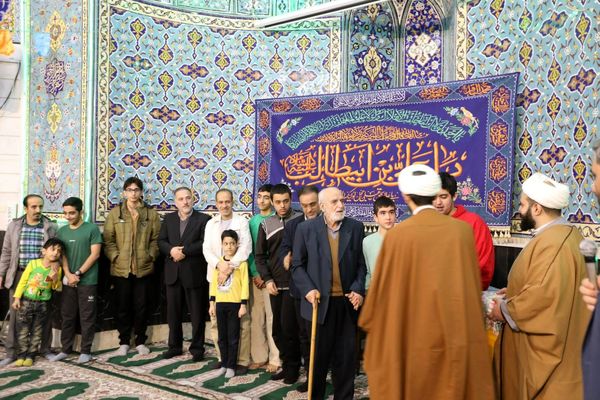 اعتکاف دانش‌آموزی در مسجد زینب کبری (س) تهران
