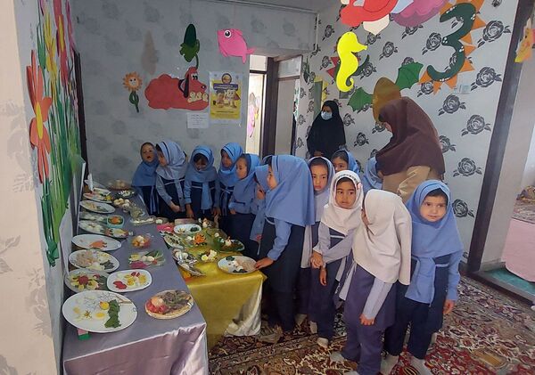 جشن روز جهانی تخم مرغ در کودکستان آفتاب