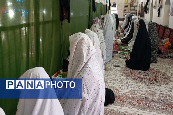 اقامه نماز عبادی،سیاسی جمعه همزمان با ایام دهه فجر در شهر بار نیشابور