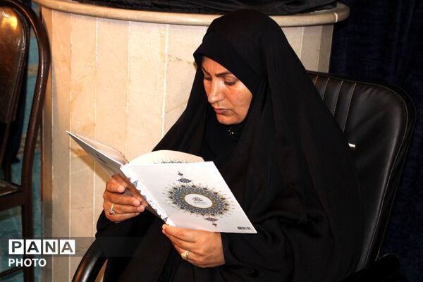 نظرآباد میزبان آیین بزرگداشت رهبر شهید با حضور مسئولان و دانش‌آموزان