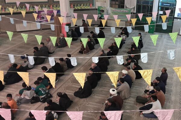 جشن میلاد امیرالمؤمنین علی (ع) در مسجد امام حسین (ع) شهرستان کامیاران