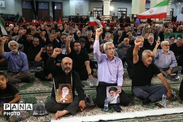 مراسم گرامیداشت رهبر شهید انقلاب اسلامی در حرم مطهر حضرت عبدالعظیم حسنی (ع) شهرری
