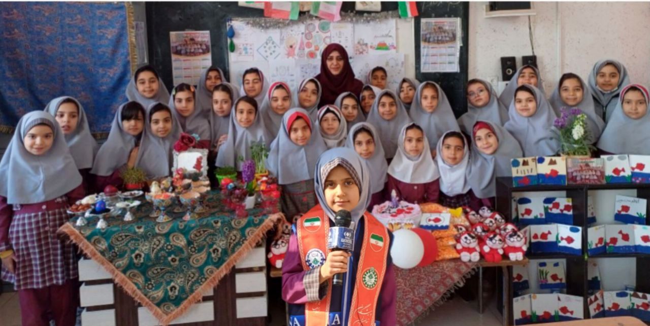 جشن عید نوروز در دبستان شهید قدوسی ناحیه ۵ اصفهان/ فیلم 