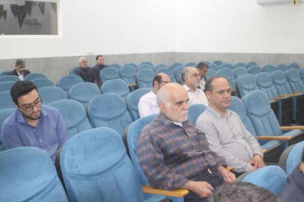  مراسم یادبود زنده یاد حاج محمد عباسی مدیر کل اسبق آموزش و پرورش استان بوشهر 